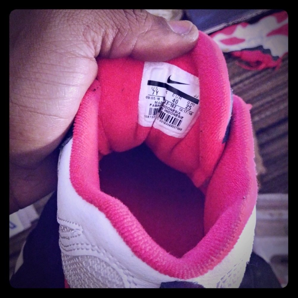 Nike air